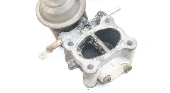 Honda CR-V EGR valve