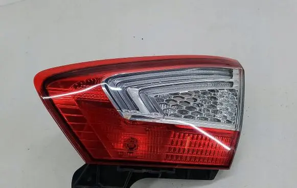 Ford Mondeo MK IV Rear/tail lights BS71-13A602-AE
