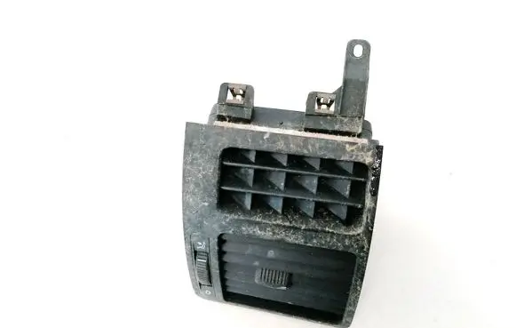 Volkswagen Touran I Dash center air vent grill 1T0819704A
