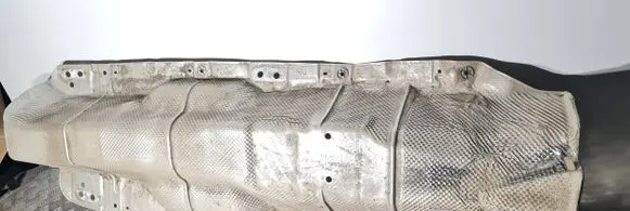 Skoda Octavia Mk2 (1Z) Exhaust heat shield 1K0825671N