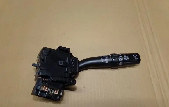 Toyota Celica T230 Other switches/knobs/shifts 846522G470