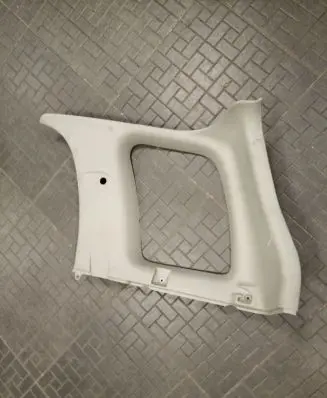 Suzuki Grand Vitara I Rear side glass trim 7628065D00