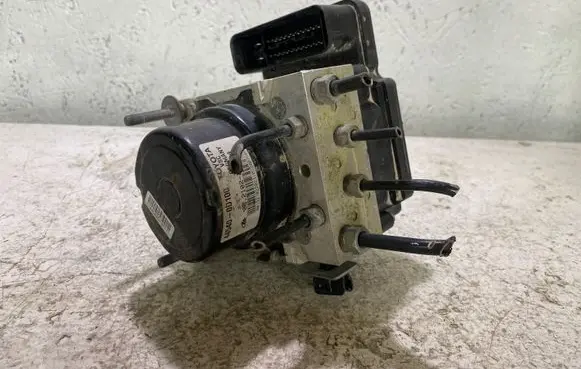 Toyota Yaris ABS Pump 895410D170 06210962033 06261338041
