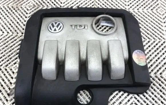 Volkswagen Golf Plus Engine cover (trim) 03G103925BJ