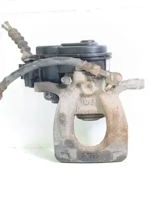 Nissan Qashqai Rear brake caliper 32353311C
