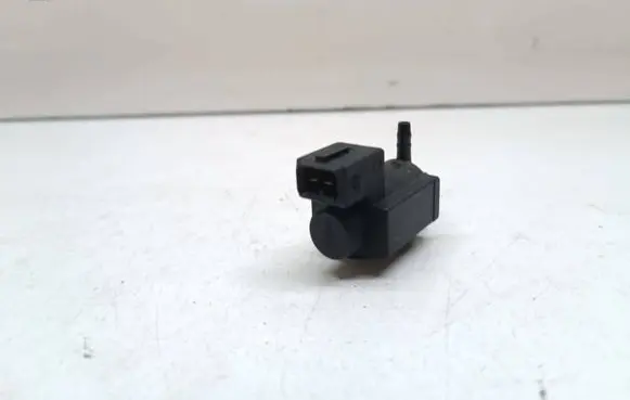 BMW 3 E92 E93 Turbo solenoid valve 7810831
