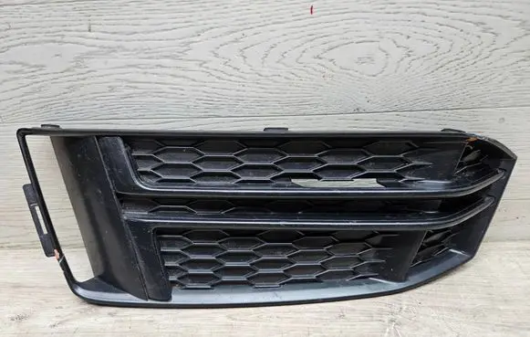 Audi A4 S4 B9 Front bumper lower grill 8W0807681F
