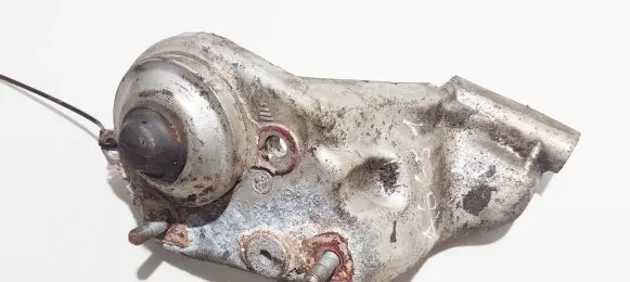 Alfa Romeo 147 Engine mounting bracket