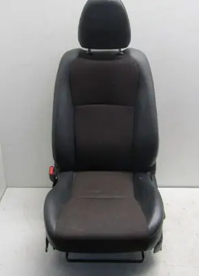 Toyota Yaris Front driver seat 1111