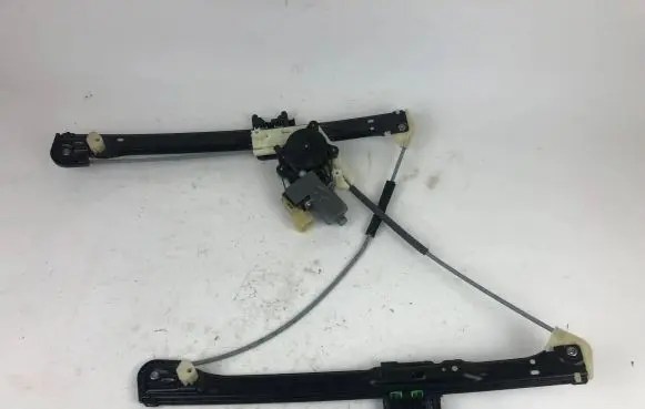 Jaguar I-Pace Front door window regulator with motor J9D323200AC 829783 0126400028