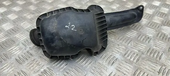Intake resonator