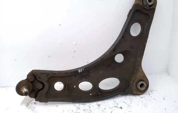 Renault Trafic II (X83) Front lower control arm/wishbone 8200395034 93853465
