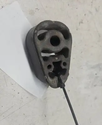 Opel Astra H Muffler mount bracket/holder 55557723