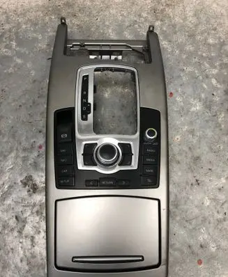 Audi A6 S6 C6 4F Central console control unit 4F1864261RBILI 4F1864261R 4F1862533C