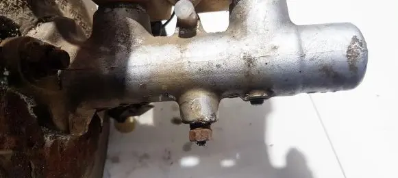 Mazda 626 Master brake cylinder
