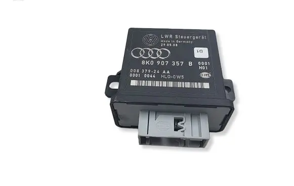 Audi A4 S4 B8 8K Light module LCM 8K0907357B