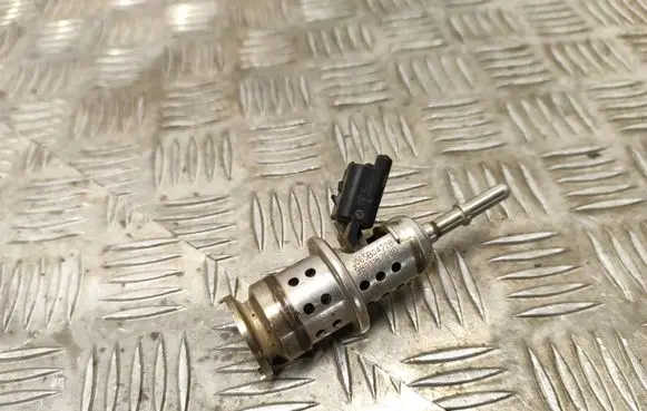 Peugeot Expert AdBlue injector 9801187080