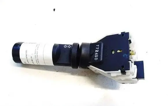 Nissan Qashqai+2 Indicator stalk 7724sd