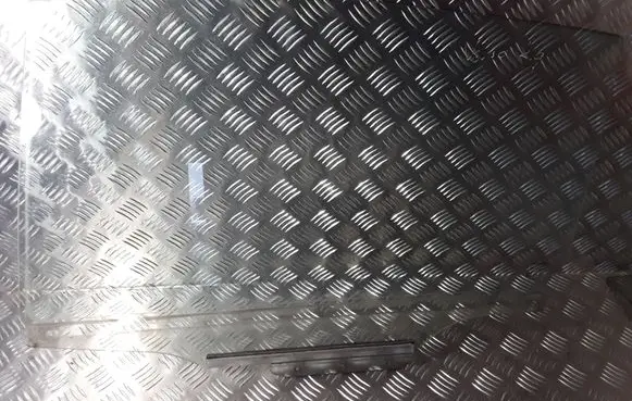 Toyota Verso Rear door window glass