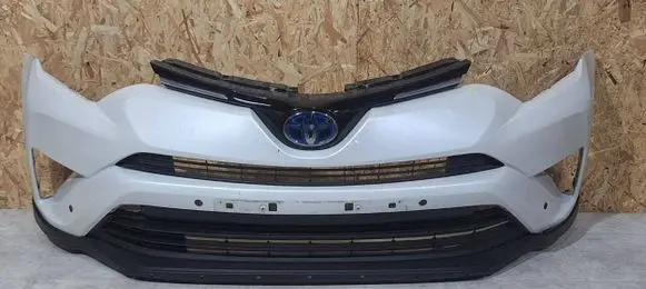 Toyota RAV 4 (XA40) Front bumper 5211942A00