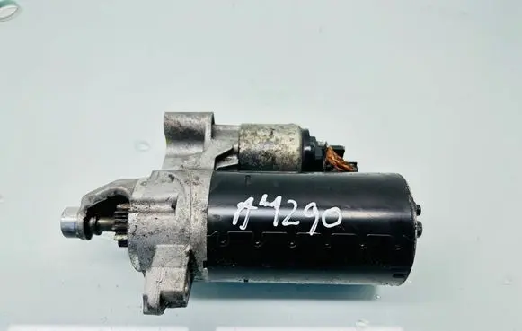 Audi A6 C7 Starter motor 03L911021E