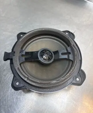 Audi A3 S3 8P Rear door speaker 8H0035411D 7606500098
