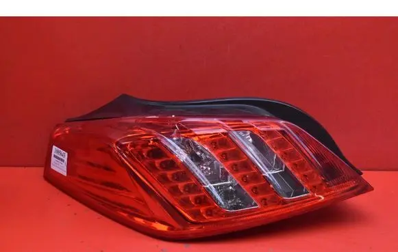 Peugeot 508 RXH Rear/tail lights 9686293780