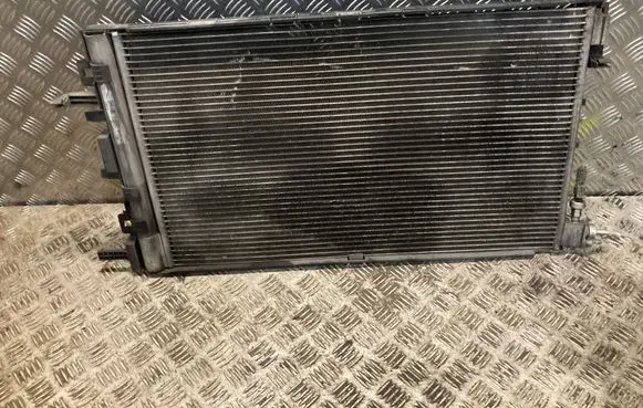 Opel Insignia A A/C cooling radiator (condenser) 13241737