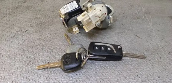 Toyota Verso Ignition lock 897830F010 29653453
