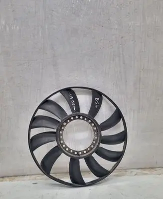 Volkswagen PASSAT B5.5 Fan impeller 058121301B