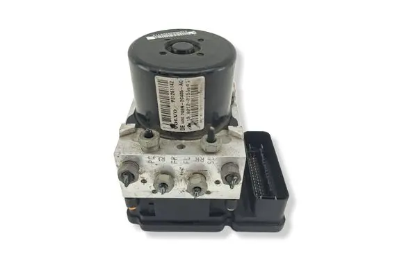 Volvo V70 ABS Pump 31261142 P31261142 7G9N2C405AC