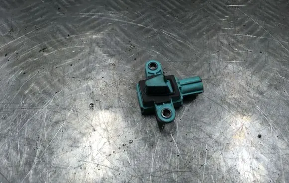 Audi A5 8T 8F Airbag deployment crash/impact sensor 8K0955557C 5WK4380902