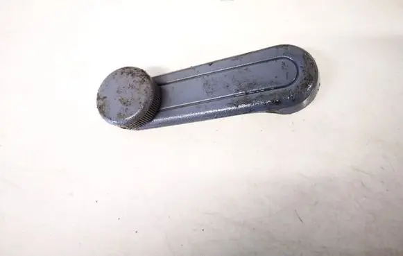 Toyota Yaris Verso Front door window winding handle 