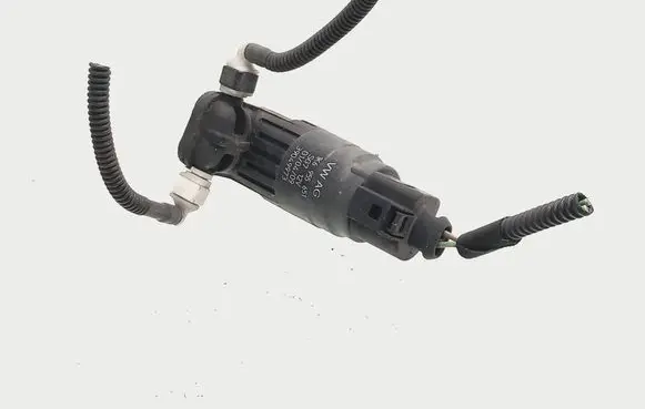 Volkswagen Golf V Windscreen/windshield washer pump 1K6955651