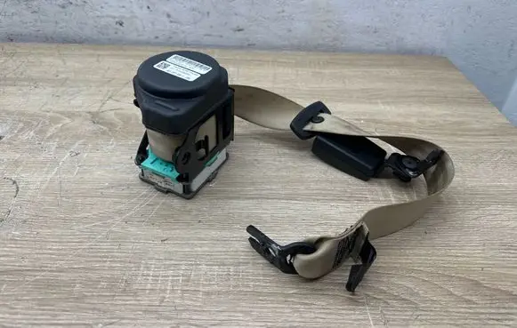 Audi A7 S7 4G Rear seatbelt 4G8857805C 0717F871CV TK91050208U
