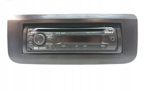 Skoda Fabia Mk2 (5J) Radio/CD/DVD/GPS head unit SONY