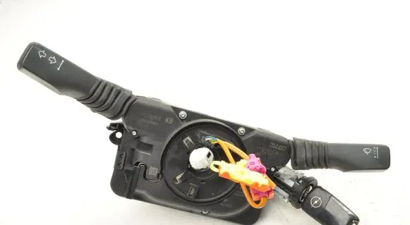 Opel Astra H A set of switches 13276158