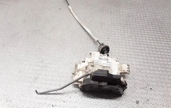 Front door lock