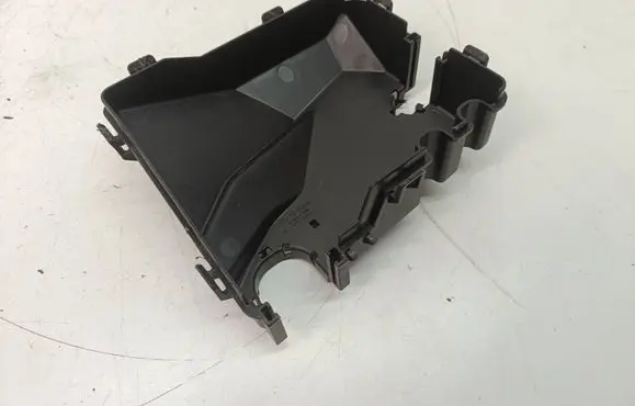 Hyundai Bayon Fuse box cover 919B5T7000