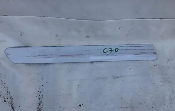 Volvo C70 Fender trim (molding)