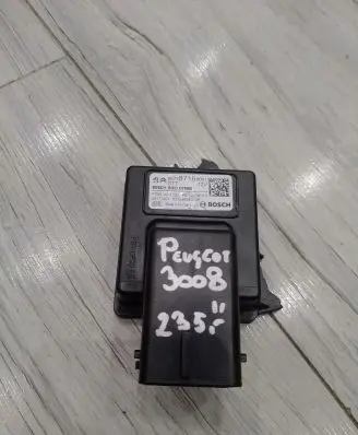 Peugeot 3008 II Start/Stop control module 