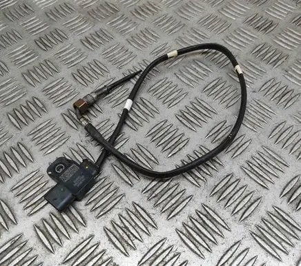 Nissan Qashqai J12 Oil temperature sensor 226588992R