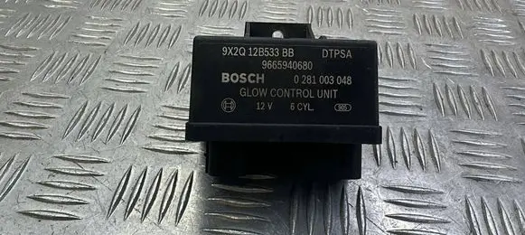 Land Rover Range Rover Sport L494 Glow plug pre-heat relay 9X2Q12B533BB 9665940680 0281003048