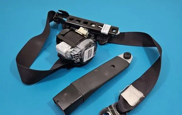 Dodge Journey Front seatbelt 04664338AD IMPRK1525731