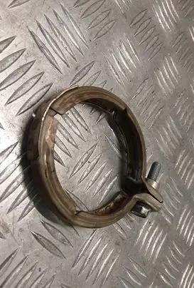 Mercedes-Benz ML W164 Muffler pipe connector clamp 