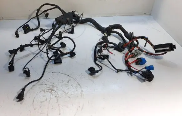 BMW 3 E90 E91 Engine installation wiring loom 779765201 7796828 7797652
