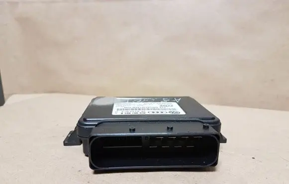 Audi A6 S6 C6 4F Hand brake control module 4F0907801 4F0910801