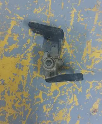 Audi A6 S6 C6 4F Rear door upper hinge
