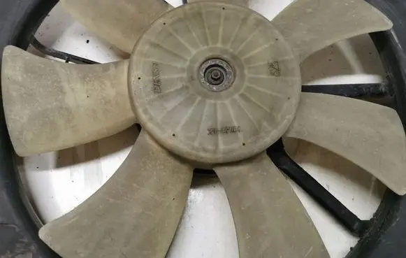 Mazda 5 Electric radiator cooling fan 4993003330