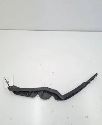 Skoda Octavia Mk2 (1Z) Front bumper mounting bracket 1Z0807184B